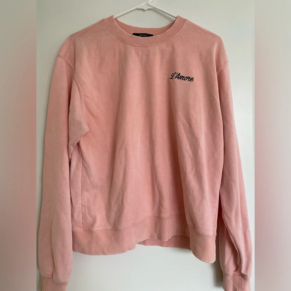 FOREVER 21 L’AMORE Crewneck Size: L  Color: Peachy Pink - Picture 6 of 7